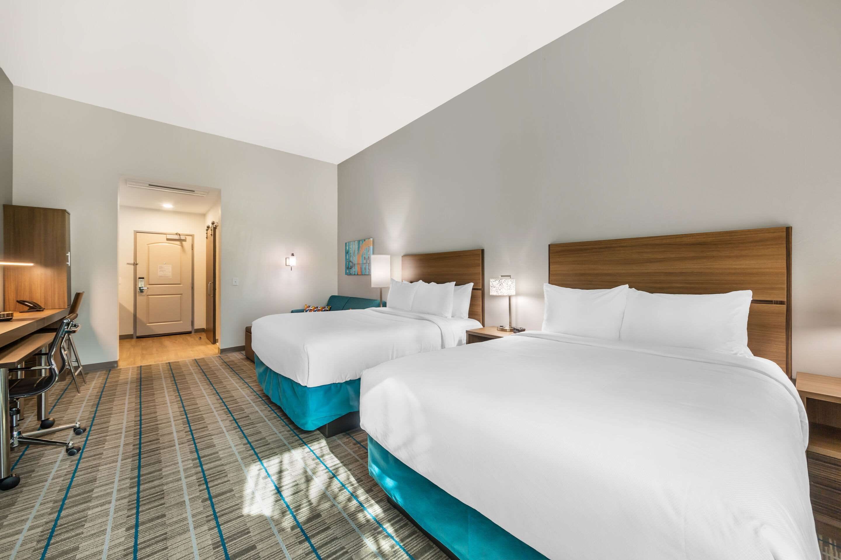 1 Schlafzimmer, laptopgeeigneter Arbeitsplatz, Verdunkelungsvorhänge