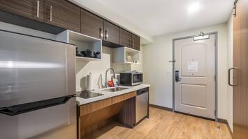 1 bedroom, laptop workspace, blackout curtains, iron/ironing board