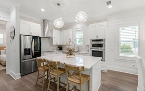 Fridge, microwave, oven, stovetop - Seacrest - Pool, Private Beach (Inlet Beach)