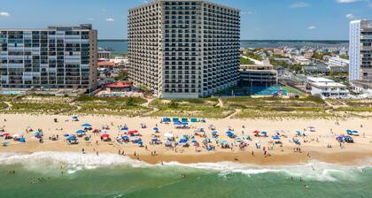 Sea Watch 119, a whimsical oceanfront retreat!