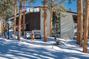 House, 3 Bedrooms | Exterior