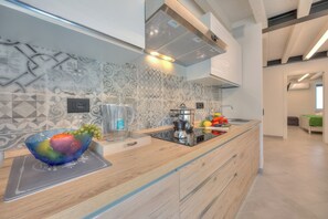 Standard Apartment, Multiple Bedrooms (Ulivo Apt - Palazzo Palermo 1817) | Private kitchen - Ulivo Apt - Palazzo Palermo 1817 (Valeggio sul Mincio)