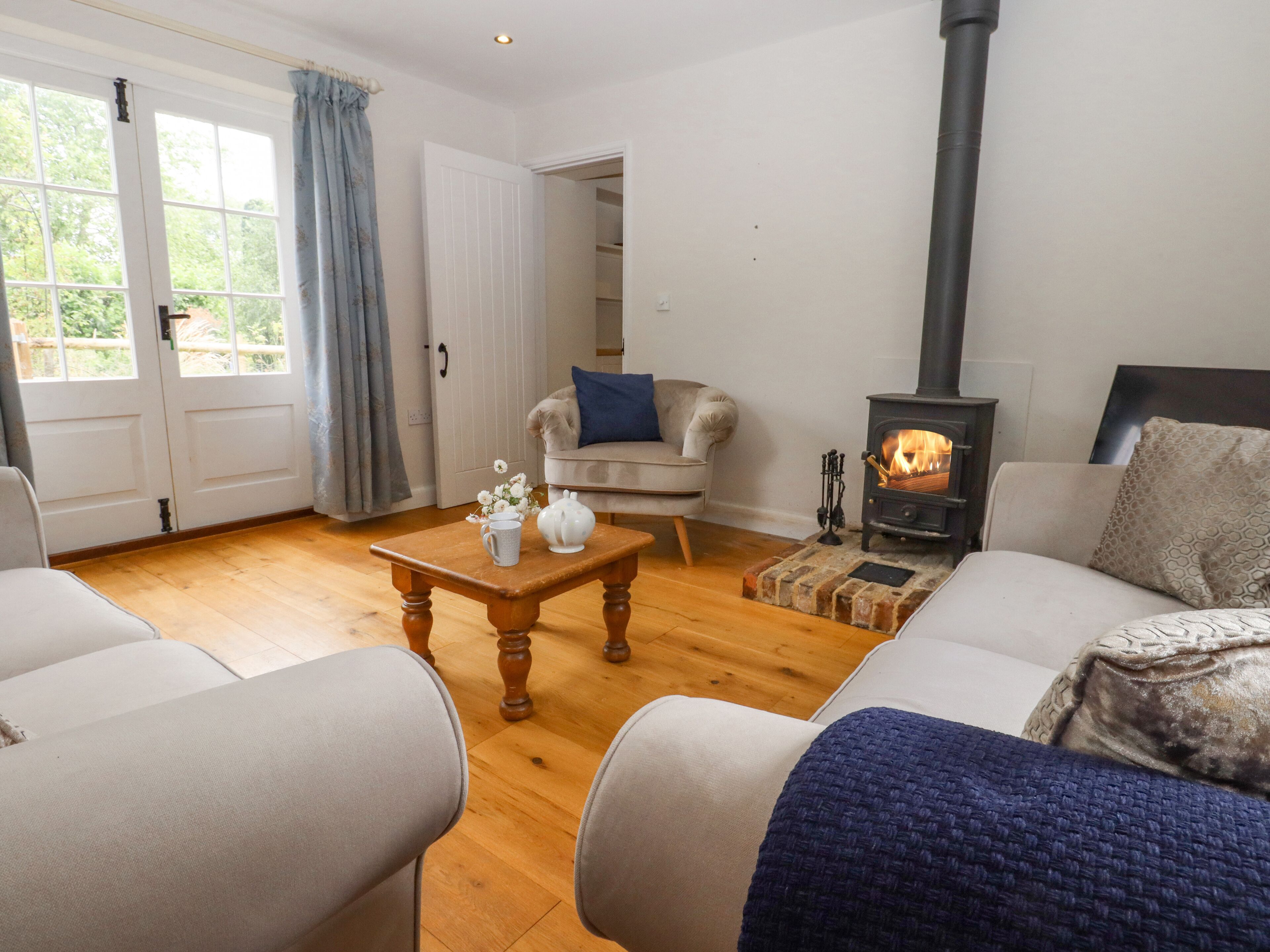 Mountfield Farm Cottage, Pet Friendly, With Open Fire In Hamstreet - Tenterden
