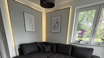 Smart-TV, Bücher, Computerbildschirme