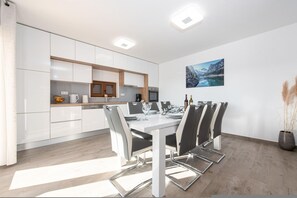 3 عدّة غرف نوم