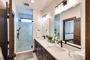 House (4 Bedrooms) | Interior - In Granby Ranch Ski Resort: Sleek Home w/ Hot Tub! (Granby)