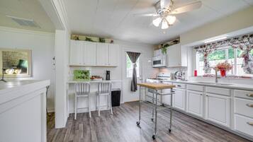 Rumah (1 Bedroom) | Interior