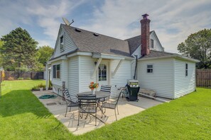 House (1 Bedroom) | Interior