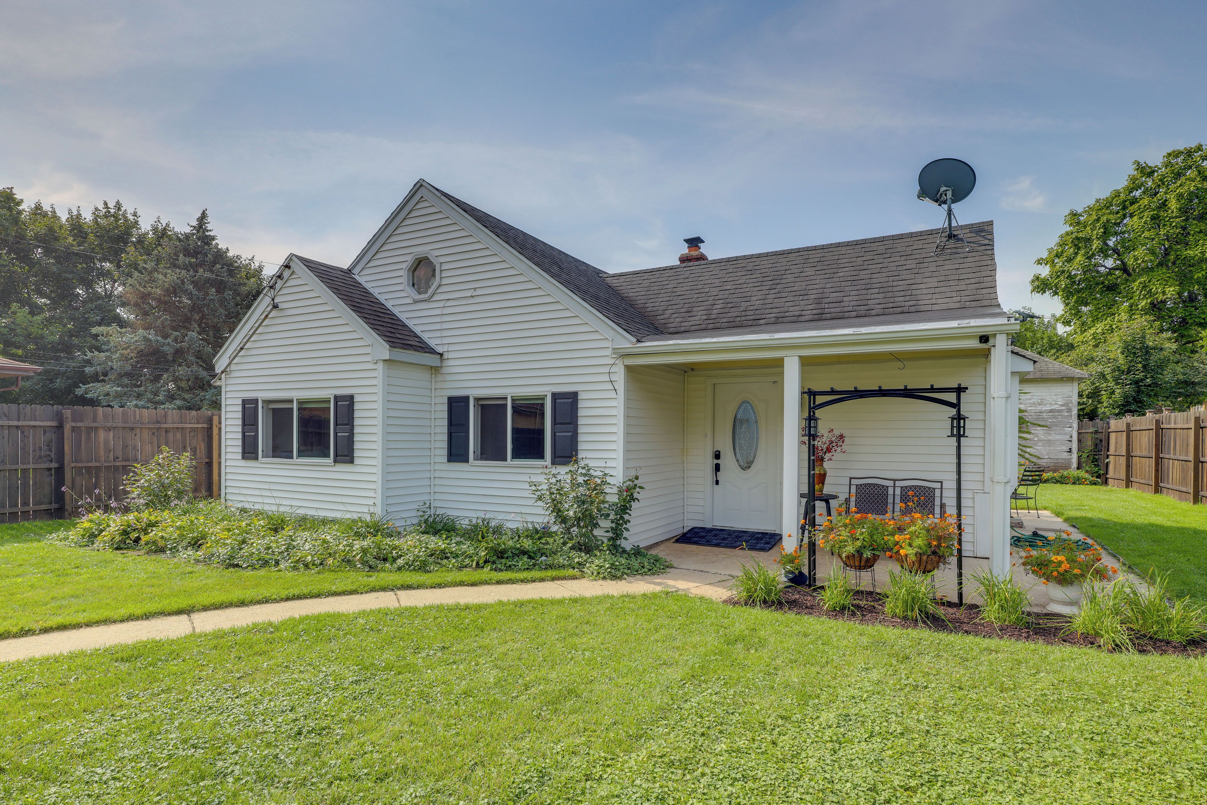 House (1 Bedroom) | Interior