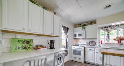 Private Plainfield Retreat w/ Gas Grill + Patio