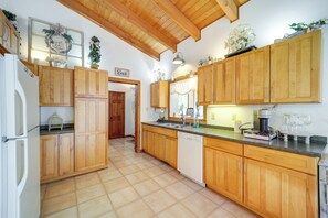 Rumah (3 Bedrooms) | Interior