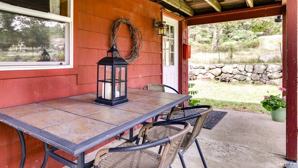 Interior - Cozy Exeter Vacation Rental w/ Grill & Fire Pit (Exeter)
