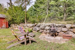 Interior - Cozy Exeter Vacation Rental w/ Grill & Fire Pit (Exeter)