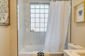 Hus (3 Bedrooms) | Innvendig