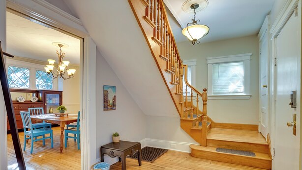 Unclassified image, 1 of 14, button - Walk to Syracuse Campus: Family-friendly Home! (Syracuse)