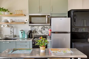 Apartment (0 Bedroom) | Interior