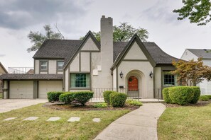 House (2 Bedrooms) | Front of property