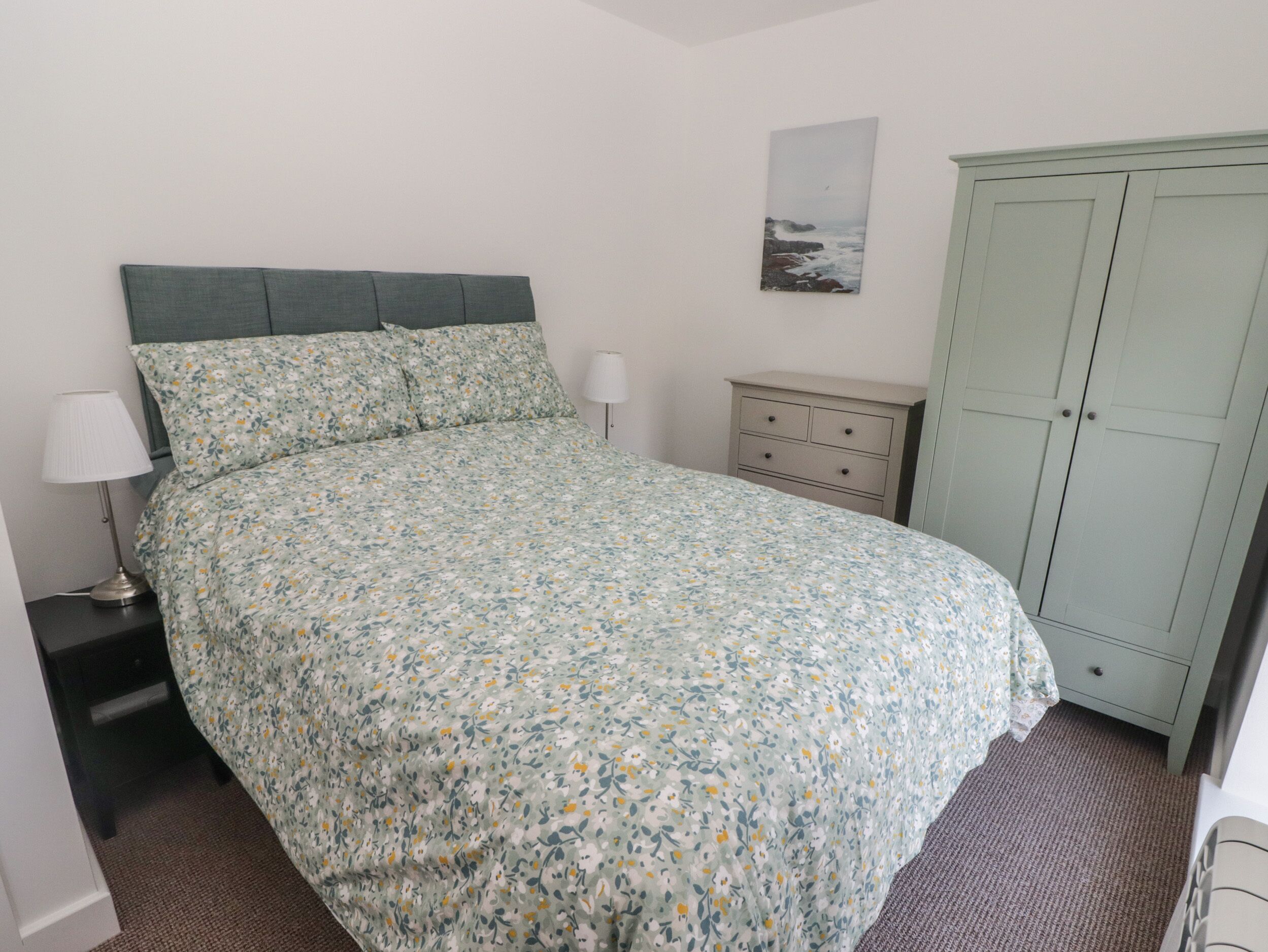 3 Schlafzimmer, kostenloses WLAN, individuell dekoriert