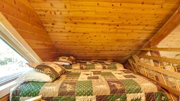 Apartment (0 Bedroom) | Interior