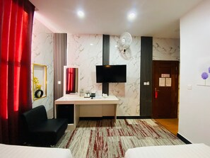 Classic Twin Room | Free WiFi - DE Hotel Phnom Penh  (Phnom Penh)