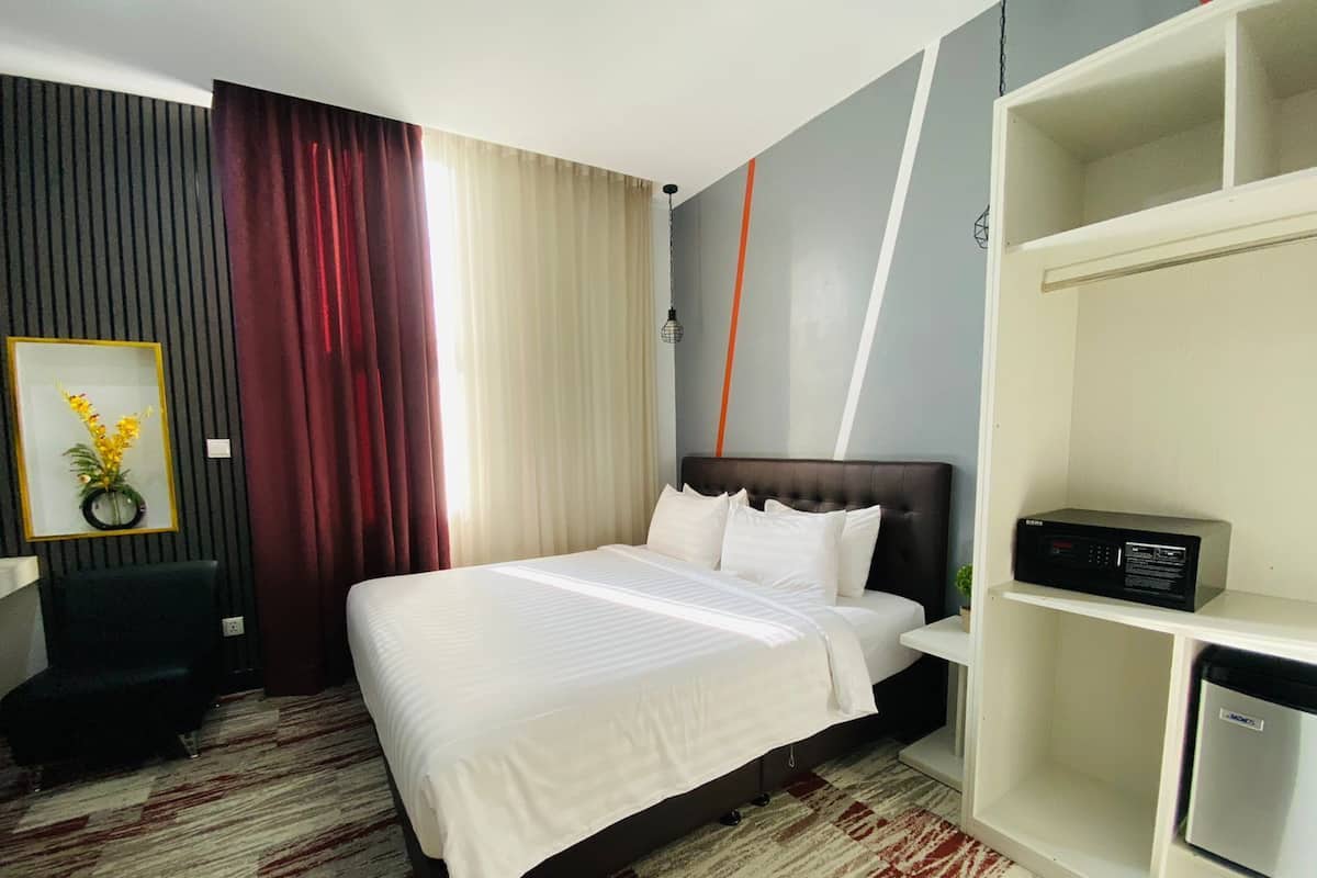 Classic Double Room | Free WiFi