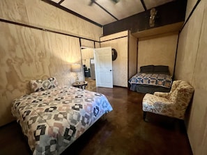 2 bedrooms, WiFi, bed sheets
