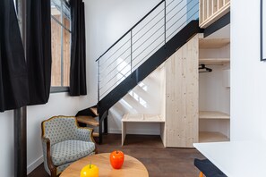 Interior - Le Baudelaire - Studio en centre ville (Bordeaux)