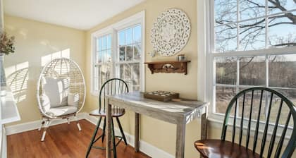 The Spring House: Entire Home Rental on 74-acre, Scarlet Springs Farm