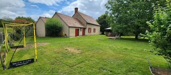 Rural Getaway: House 10 people, garden, fireplace