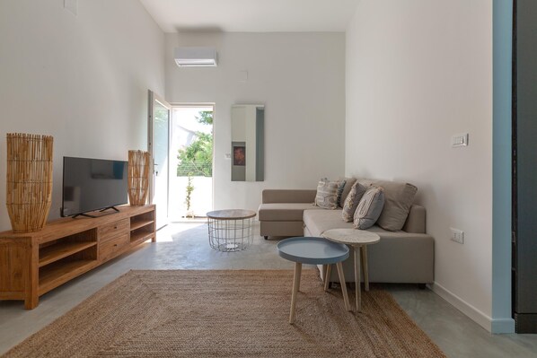 Apartment | Living area - 3321 Villa Fiorezza - App 4 by Barbarhouse (Maruggio)