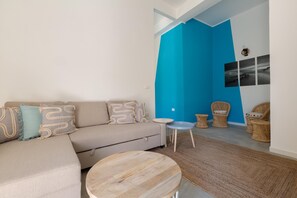 Apartment | Living area