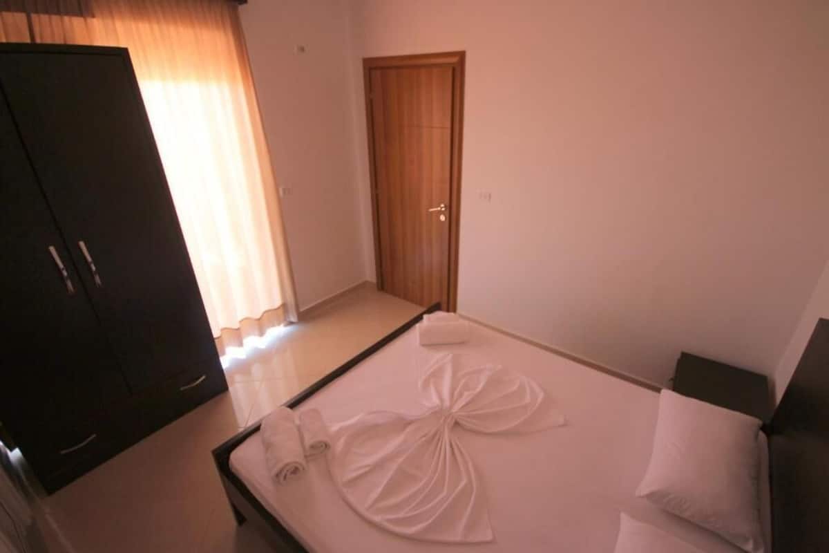 Superior Apartment, 1 Bedroom, 2 Bathrooms | 1 bedroom, premium bedding, memory foam beds, individually decorated