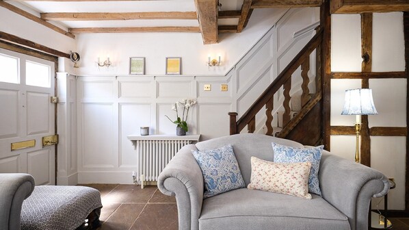 Interior - Joe's Cottage - a holiday let that sleeps 6 guests in 3 bedrooms (Bridgnorth)