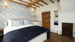 3 bedrooms