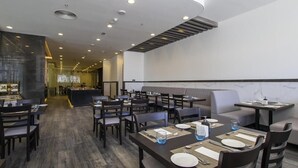 用餐