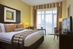 1 bedroom, iron/ironing board, travel crib, WiFi - Deluxe Room Near Internet Metro Station By E R (دبي)