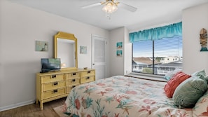 2 bedrooms, in-room safe, iron/ironing board, travel cot - Cozy 2BR North Myrtle Beach Condo—Walk to Beach, Shops & Dining (North Myrtle Beach)