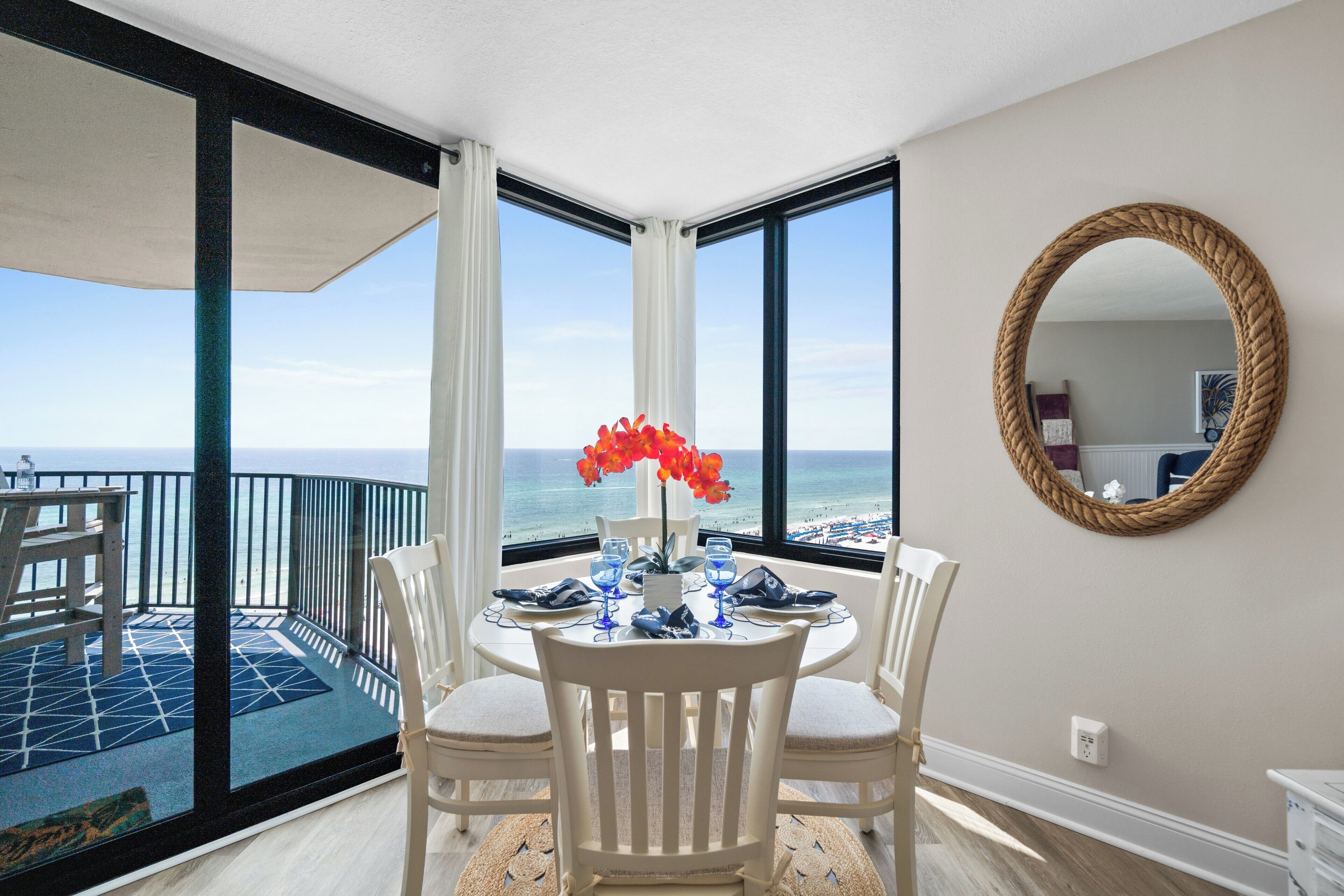 Appart'hôtel, 1 chambre, en front de plage (1011 W) | Restauration dans la chambre