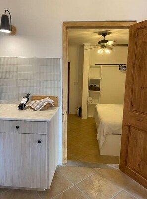 1 bedroom