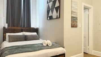 1 bedroom, iron/ironing board, free WiFi, bed sheets