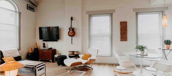 Skyline View Penthouse Apartment