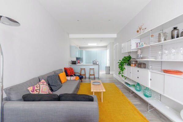 TV, offices