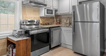 Elizabeth River Suite B