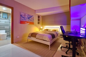 2 chambres, fer et planche à repasser, Wi-Fi, draps fournis