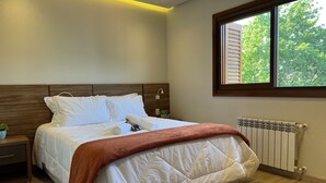 Unclassified image, 3 of 8, button - Apartamento Família (Gramado)