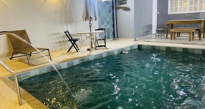 Casa com Piscina