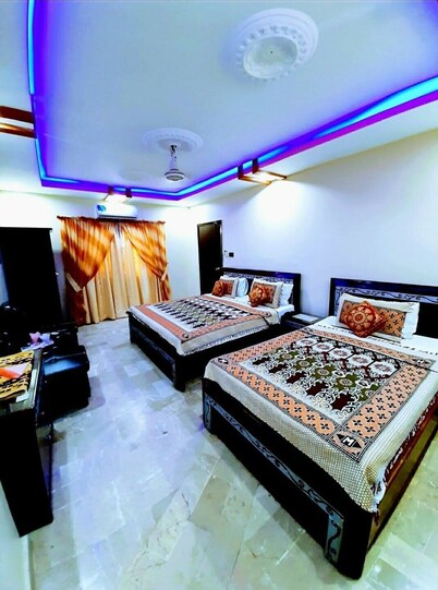 Galaxy Inn