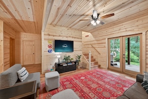 Smart TV, fireplace, video games, ping pong
