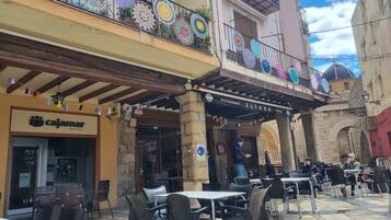 Petit déjeuner composé de spécialités régionales compris tous les jours