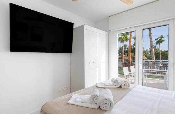 2 Schlafzimmer, Bügeleisen/Bügelbrett, Reisekinderbett, kostenloses WLAN